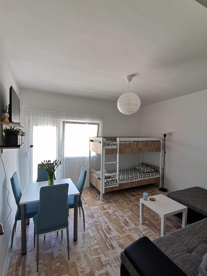 Ema & Mila 2 Apartment Knin Exterior foto